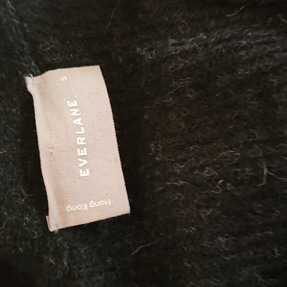 Everlane Oversized Alpaca Cardigan - Picture 6 of 10